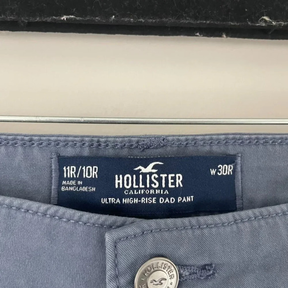 Hollister Ultra High Rise Cargo Dad Pants in Blue Size 10/30 NWT - Picture 3 of 6